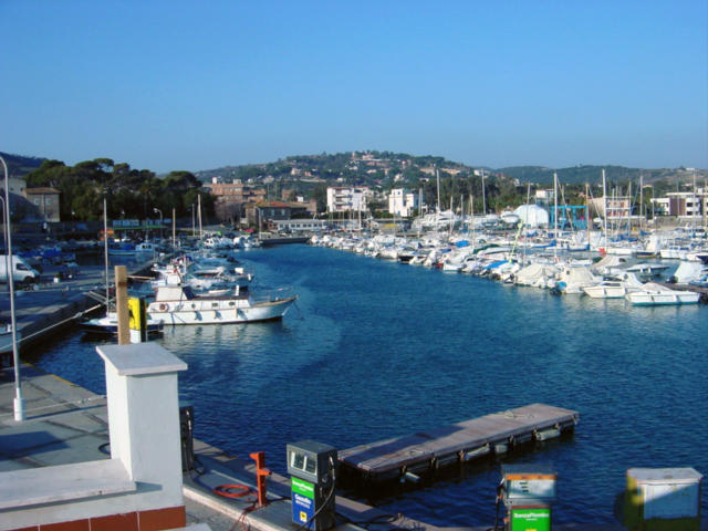 Ristrutturazione del Porto di S. Marinella 